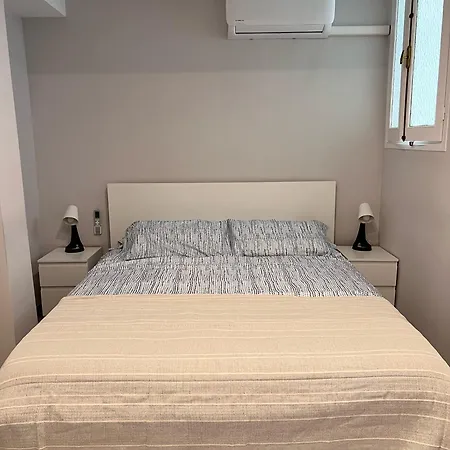 Hermoso Piso En El Centro Historico Con Balcon *